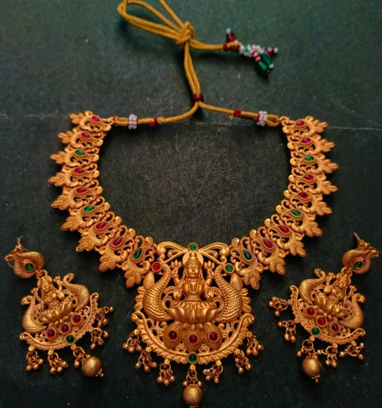 Karnataka Lakshmi Haar – Traditional Long Gold Necklace with Lakshmi Motifs