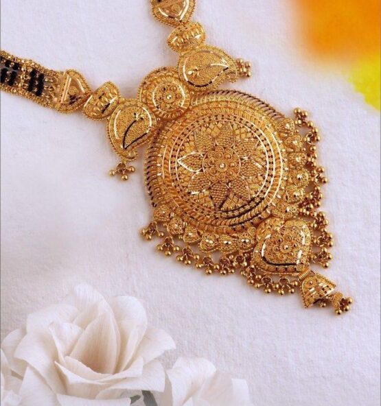 ThaiLaxmi 22K/23K Gold Chain – Traditional Thai Gold Jewelry for Export & Wholesale